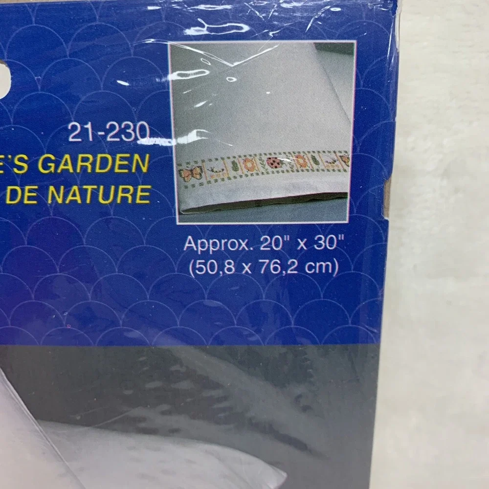 NIP Janlynn Nature's Garden pair pillowcases stamped Cross Stitch Embroidery NEW